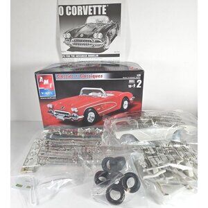 1960 Corvette Model Car 1:25 Scale Kit AMT-ERTL Classic Convertible 2004 31541